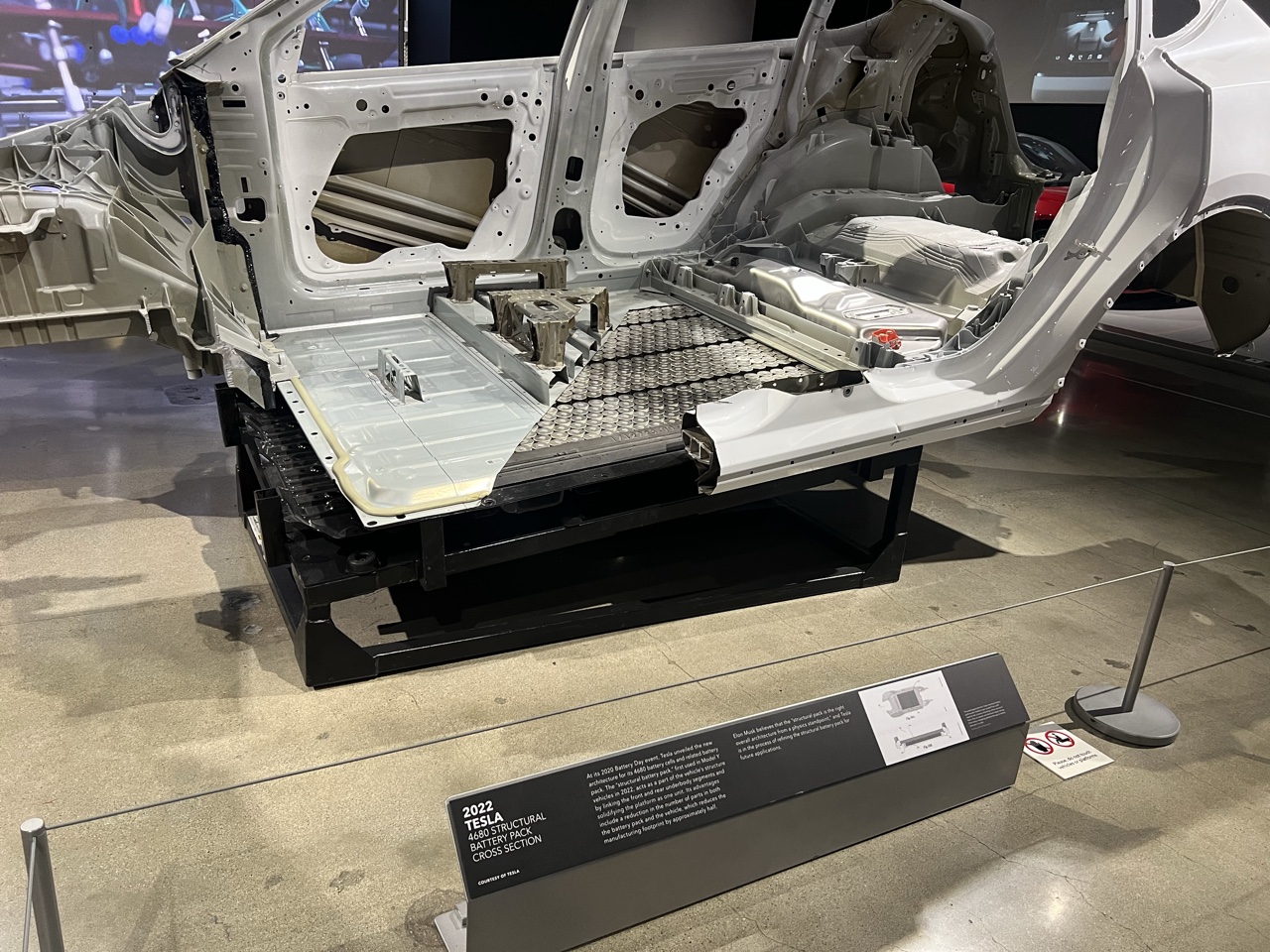 Underside battery pack of an electric vehicle on a lift